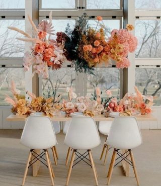 It's all about the colours 
.
Dreamy florals palette.
.
.
.

Post via @wildspiritloversbridal
#weddingstyling #weddingflowersdecor #weddingdecor #weddingflorals #weddingshoot #weddingtabledecor #weddingtable #floralinspiration #modernbride #modeenwedding #coolbride #consciousbride #consciouswedding #ecowedding #ecobride #sustainablewedding #bridetobe #bridetobe2022 #weddingreception #weddingdetails #wedding2021 #ukweddingplanner #ukwedding #elopement #elopementwedding #elopementphotography #weddingflowers
